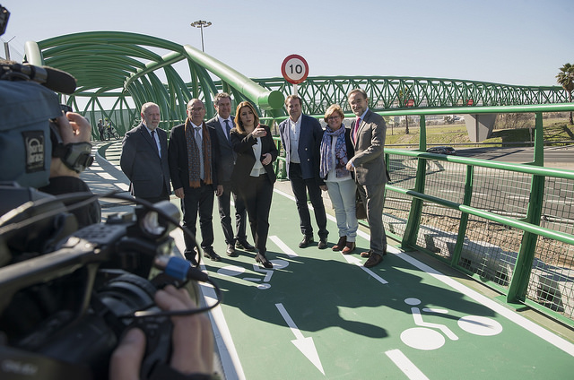 Opening of new cycle and pedestrian passaageway, Sevilla