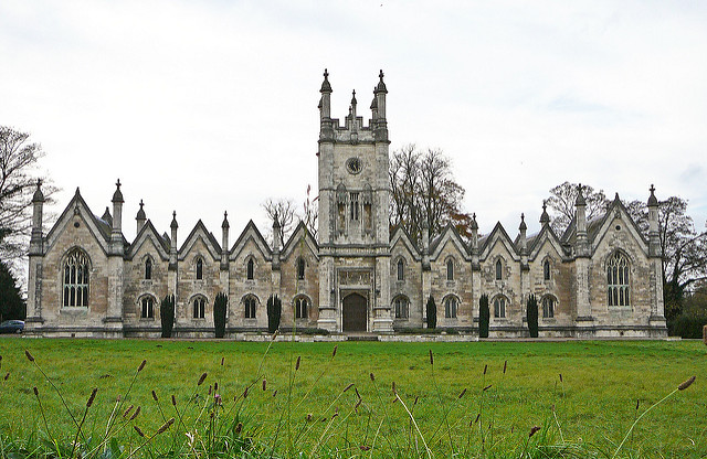 Gascoigne almshouses, Aberford