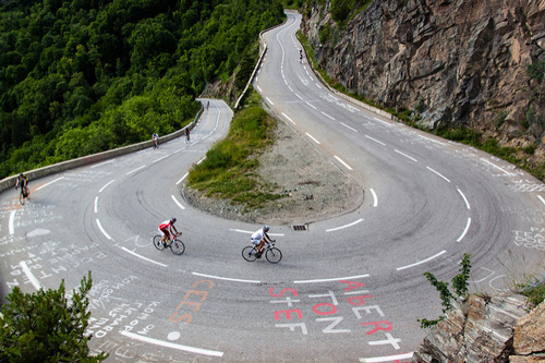 Hairpin on the road to Alpe d'Huez