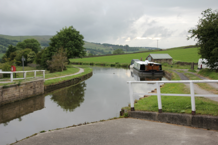 Barge near Low Bradley