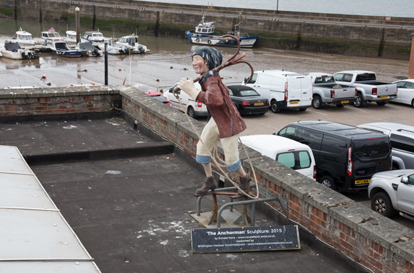 Anchorman statue, Bridlington Harbour