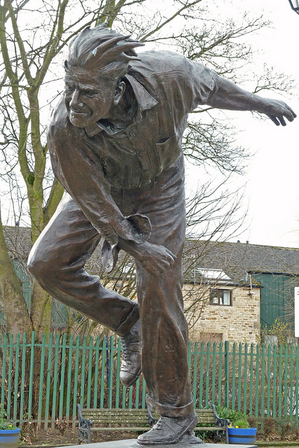 Fred Trueman statue