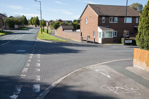 Jennyfield Drive Cycleway at the Crowberry Drive junction