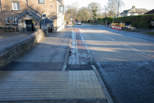 Ramp back onto Otley Road