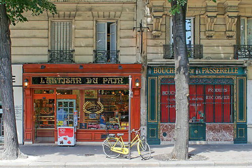 Bicycle in front of a Parisian bakery, by besopha, CC BY 2.0