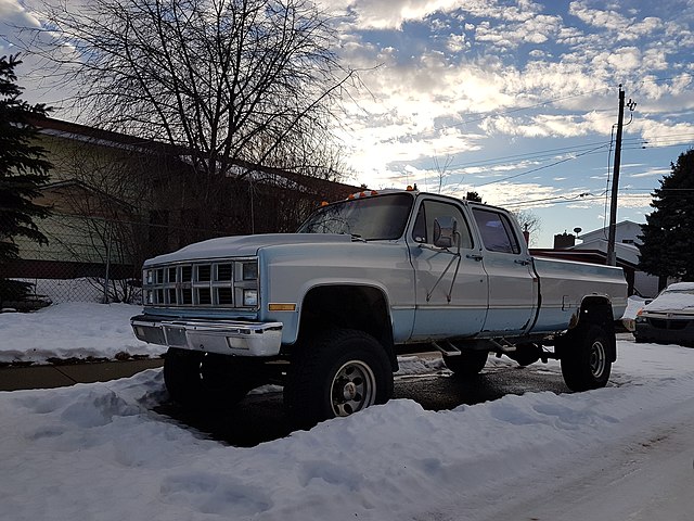 Pickup truck, by Dave, CC BY 2.0