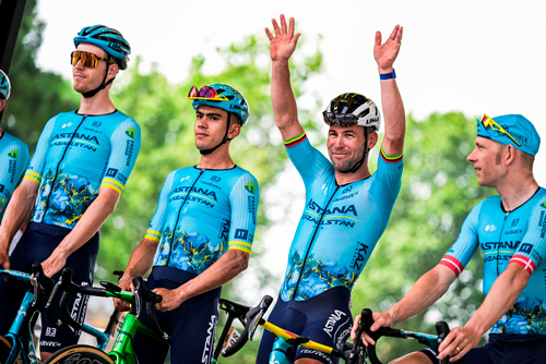 Cavendish at the team presentation, by ASO/Charly Lopez