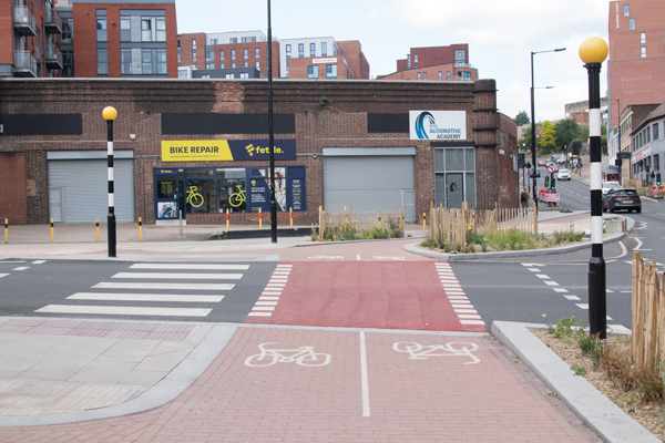 Parallel crossing where Townhead Street meets Broad Lane