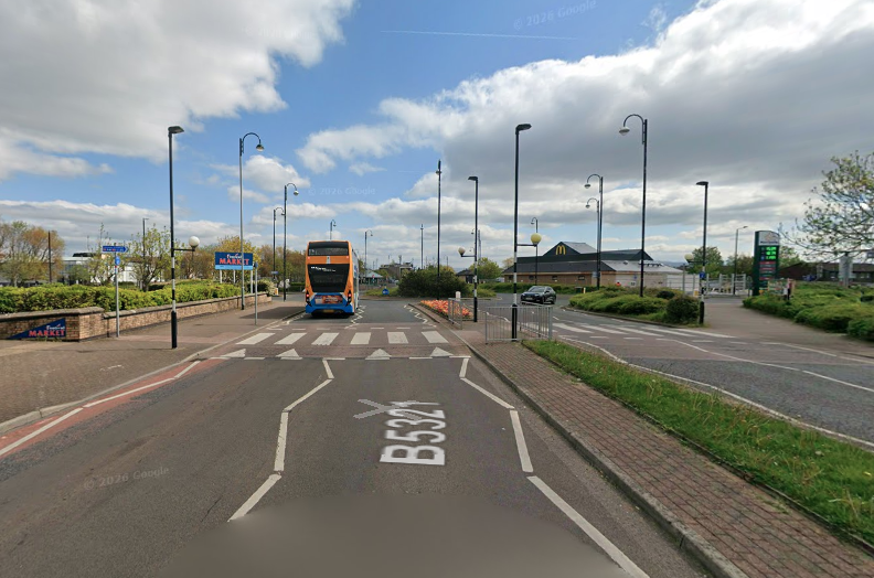 Zebra crossing of Central Drive